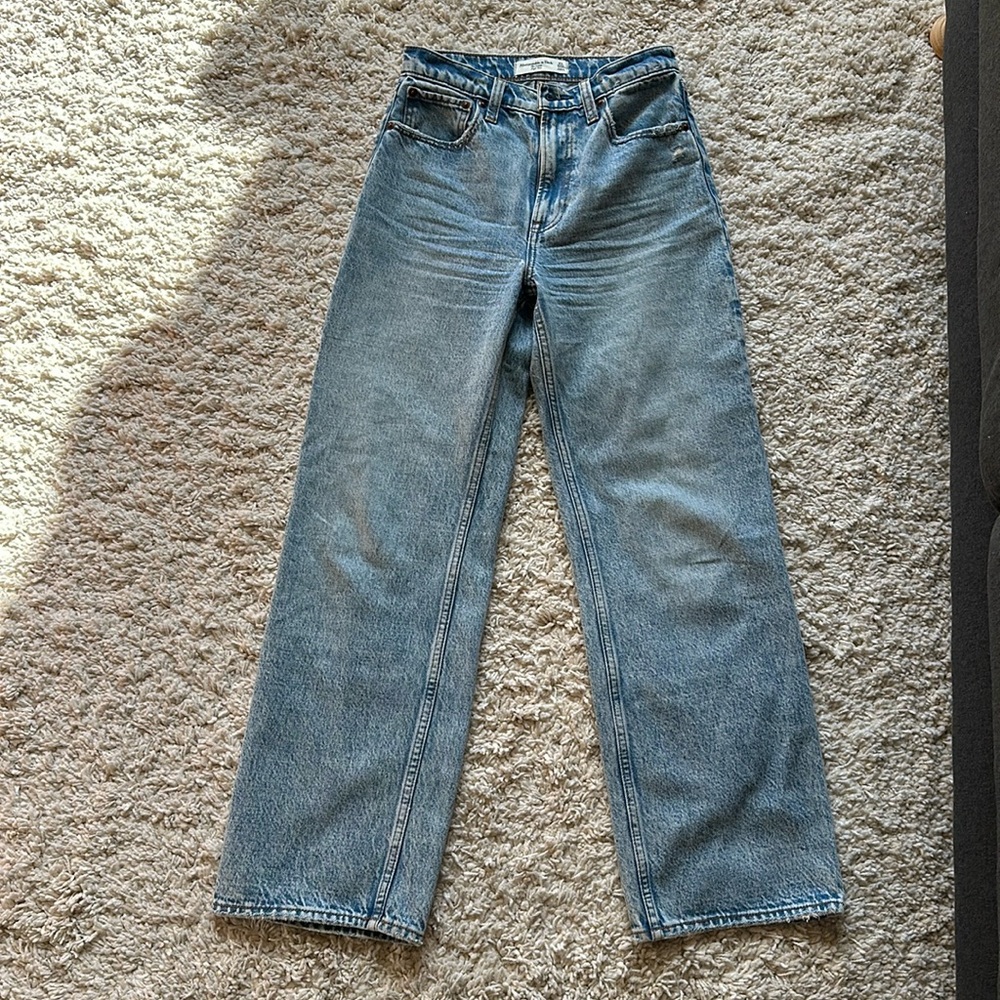 abercrombie loose high rise jeans sz 23